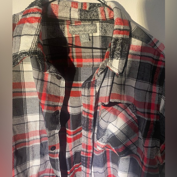 LOW apparel authentic plaids red black and greyish colour - Picture 2 of 4